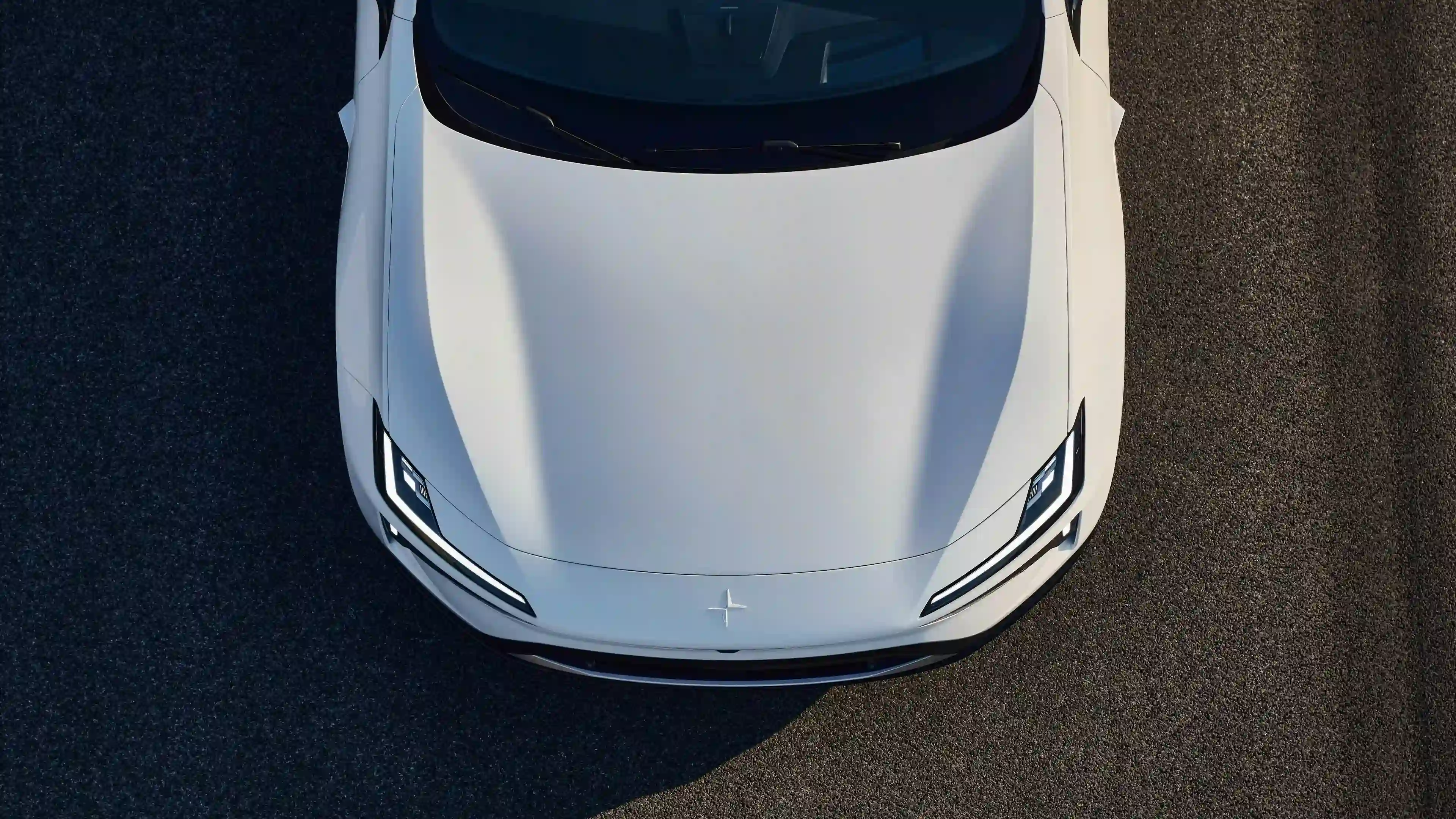 Polestar 4 luxury interior